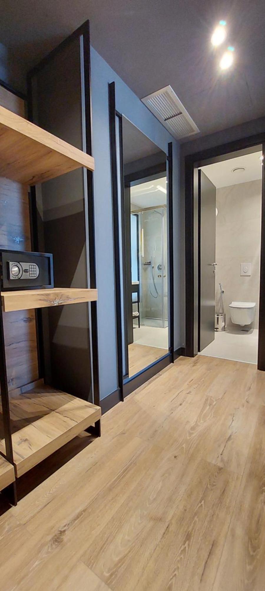 Mulaj Hotel Tirana Zewnętrze zdjęcie