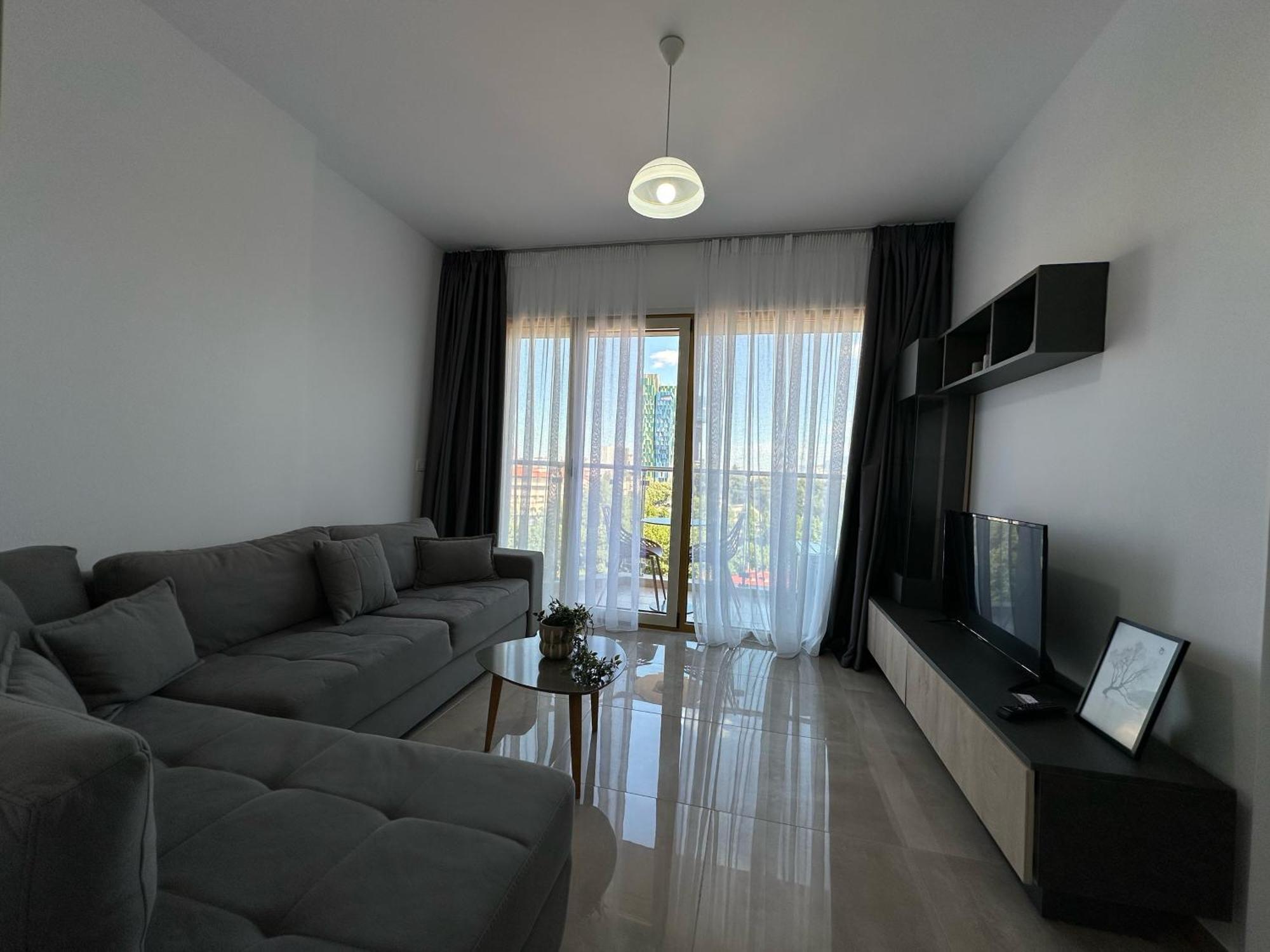 Mulaj Hotel Tirana Zewnętrze zdjęcie