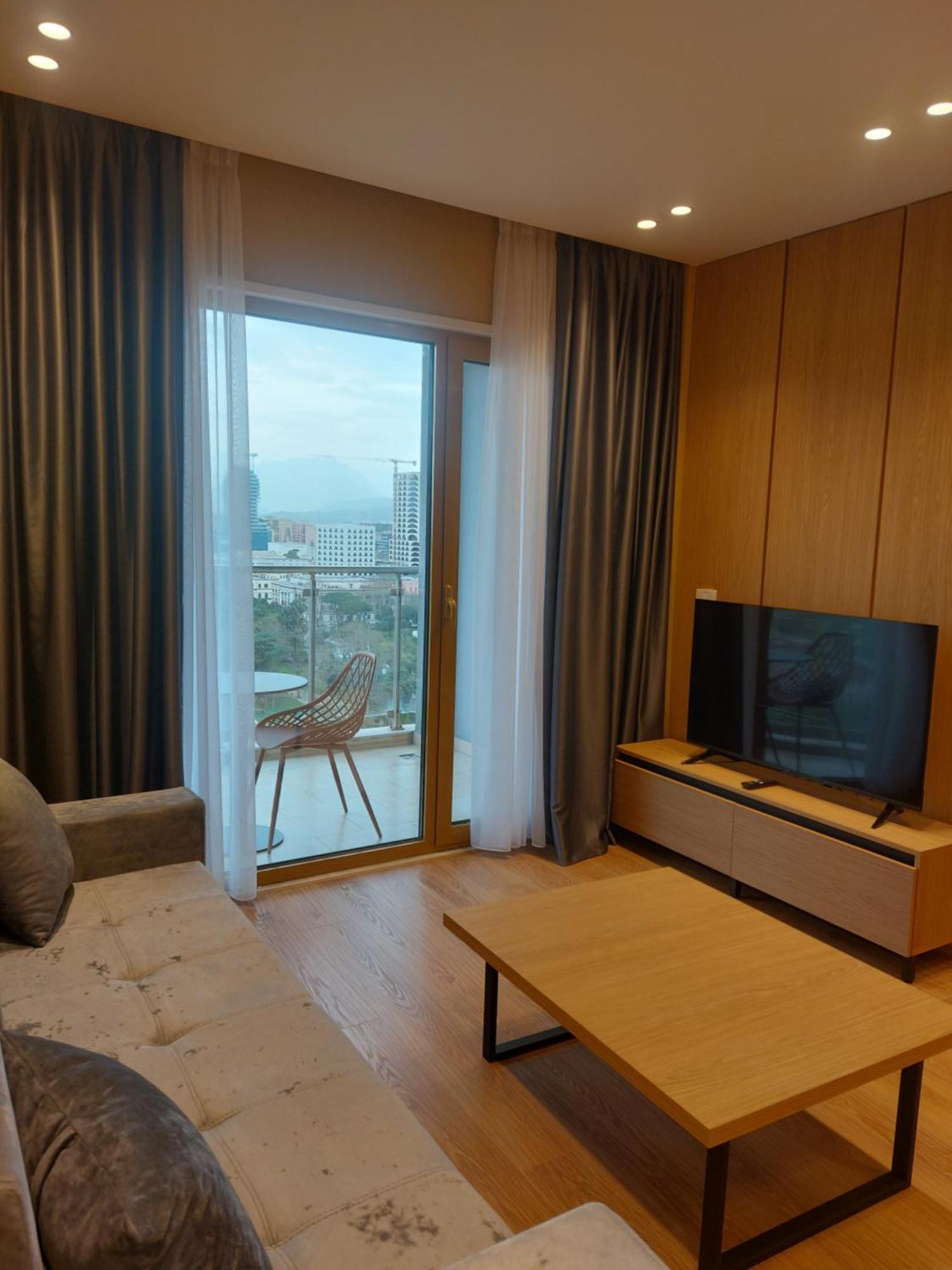 Mulaj Hotel Tirana Zewnętrze zdjęcie